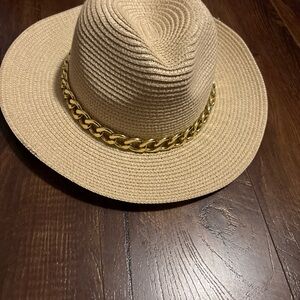 Aldo Natural Straw Sun Hat with Subtle Weave